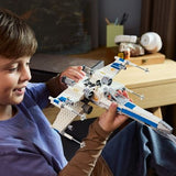 LEGO® Star Wars - New Republic X-Wing Starfighter™