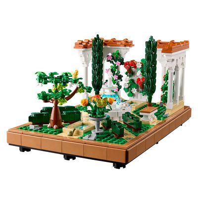 LEGO Icons - Fountain Garden