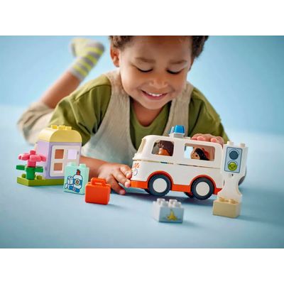 LEGO Duplo Ambulancia y  Conductor