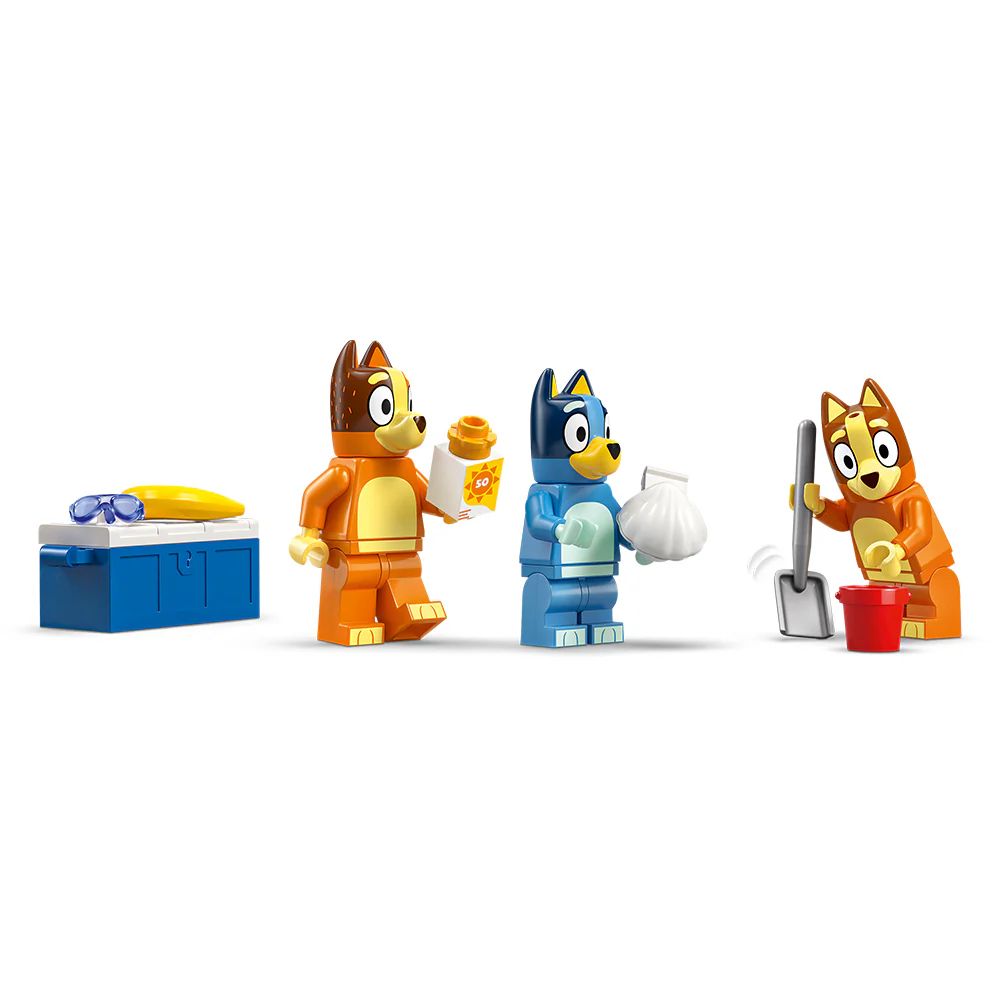 LEGO Bluey - Bluey's Beach & Family Car Trip