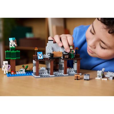 LEGO Minecraft La Fortaleza-Lobo