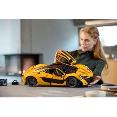 LEGO Technic Mclaren P1