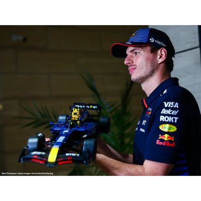 LEGO Technic - Oracle Red Bull Racing RB20 F1 Car