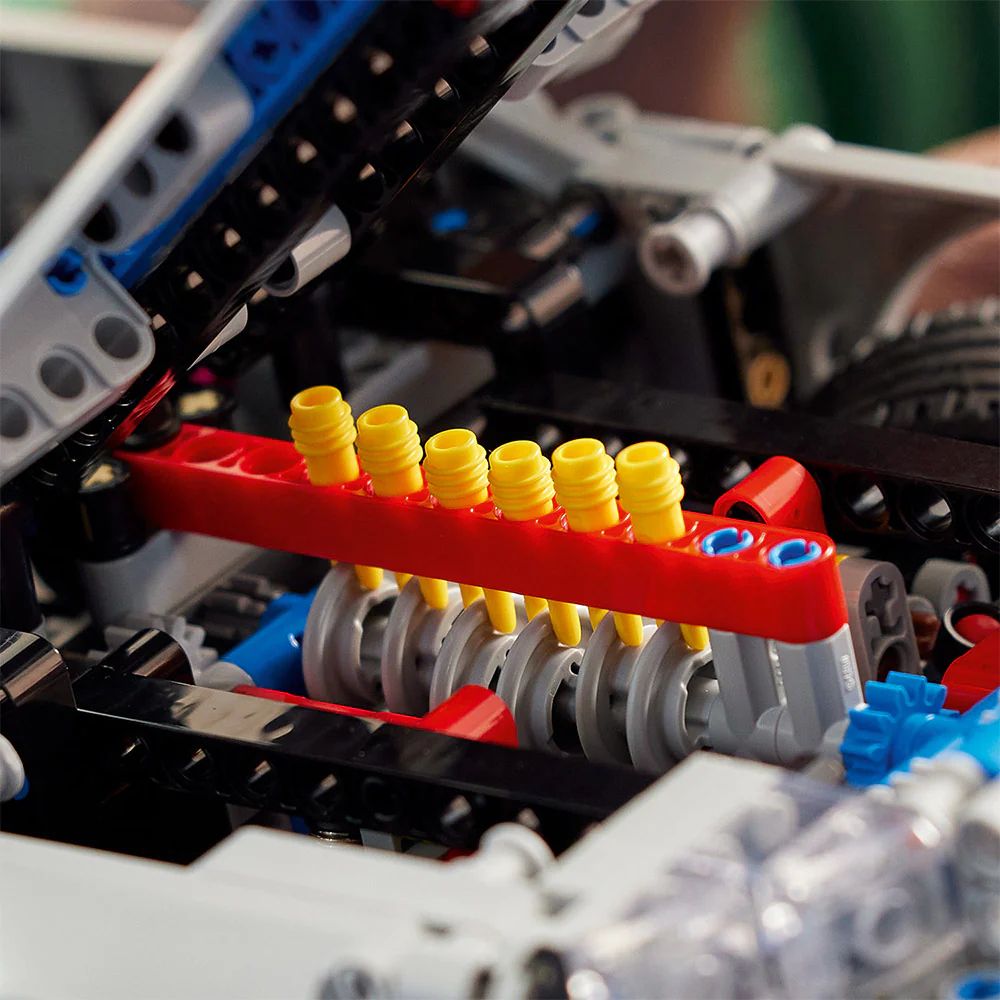 LEGO Techinc - 2 Fast 2 Furious Nissan Skyline GT-R (R34) Ca