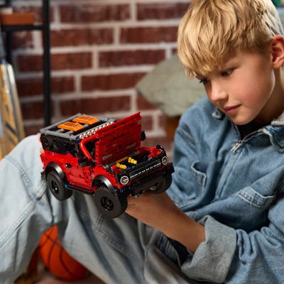 LEGO Technic - Ford Bronco SUV