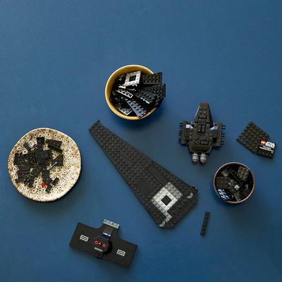 LEGO Star Wars - Kylo Ren's Command Shuttle