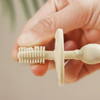 Cepillo de Dientes 360 Crema