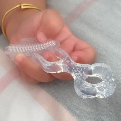 Cepillo de Dientes Contorneado