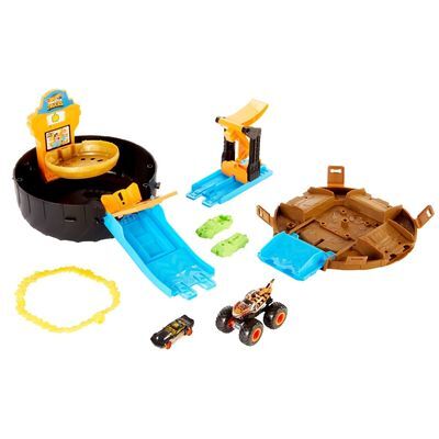 Hot Wheels Monster Trucks Llanta De Acrobacias