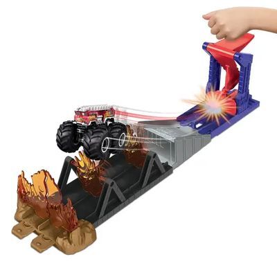 Hot Wheels Monster Trucks Surtido de Aventuras